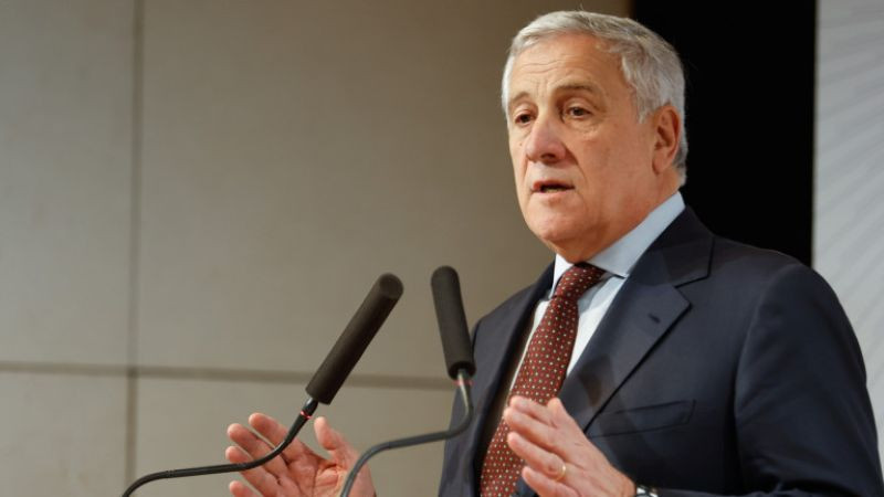 Италия счита за легитимна намесата на САЩ във Венецуела